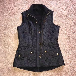 Barbour vest-black LIKE NEW